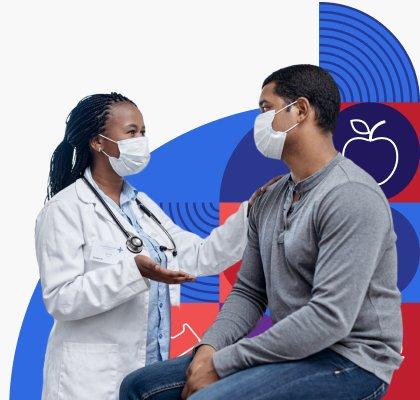 Una profesional de la salud escucha a su paciente